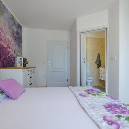 Apartmani Olea Krk Krk Town Exterior foto