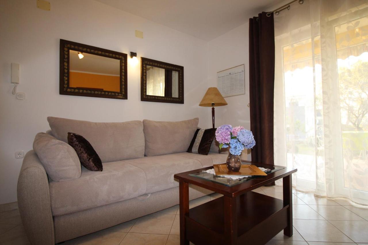 Apartmani Olea Krk Krk Town Exterior foto